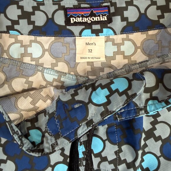 Patagonia Men's 32 Swim Trunks Blue Grey Print 8" Inseam No Liner - Picture 3 of 4